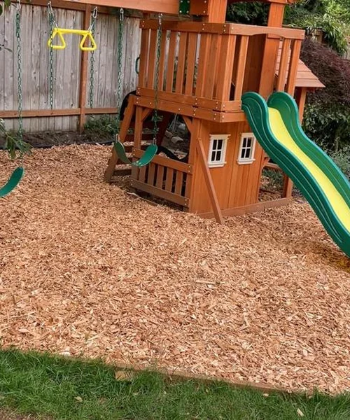 Installation of pavers. Retaining wall. Children's play area and installation of lights in Snohomish 